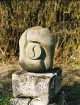 Kapcsolat, 1972, vulkanikus kő, m: 44 cm